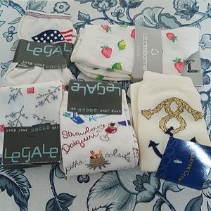 5 pairs of fun socks